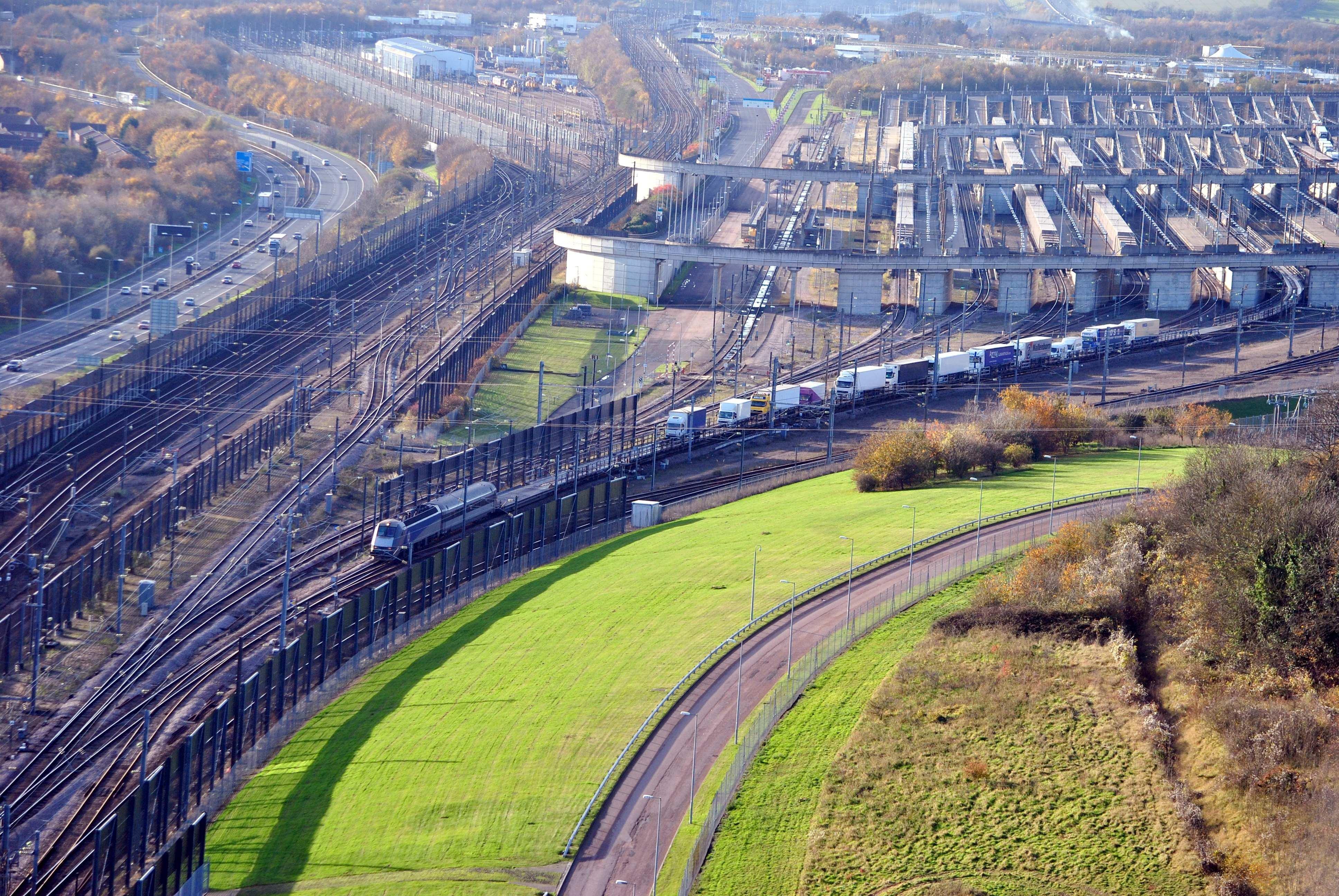 Holiday Inn Express Folkestone Channel Tunnel, An Ihg Hotel Exteriör bild